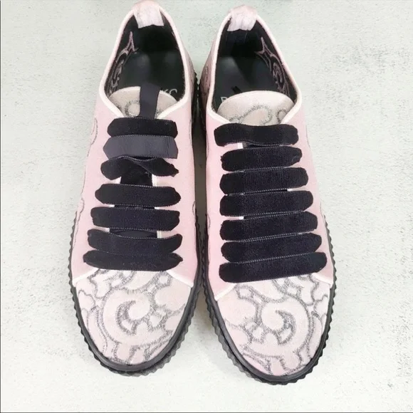 NWT Pinko Chunky Platform Sole Sneaker Size 8 Velour Embroidered Floral $455
